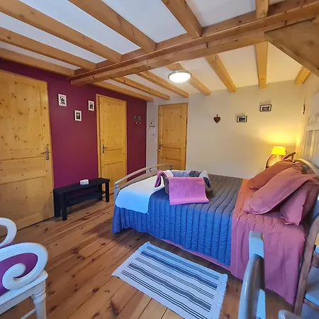La La Fesnel Bed & Breakfast 3*